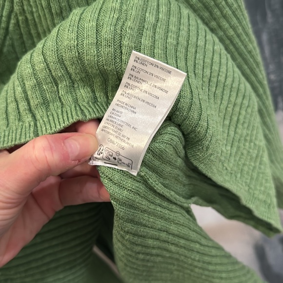 Justine Sweater Set in Green. INCLUDES PANTS AND SWEATER - Picture 9 of 12